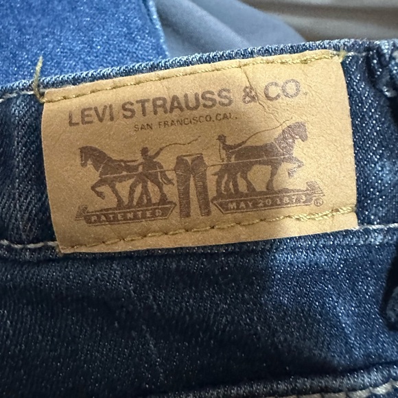 Girls Levi Bootcut Jeans - Picture 3 of 4